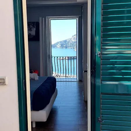Vista Mare Apartment *